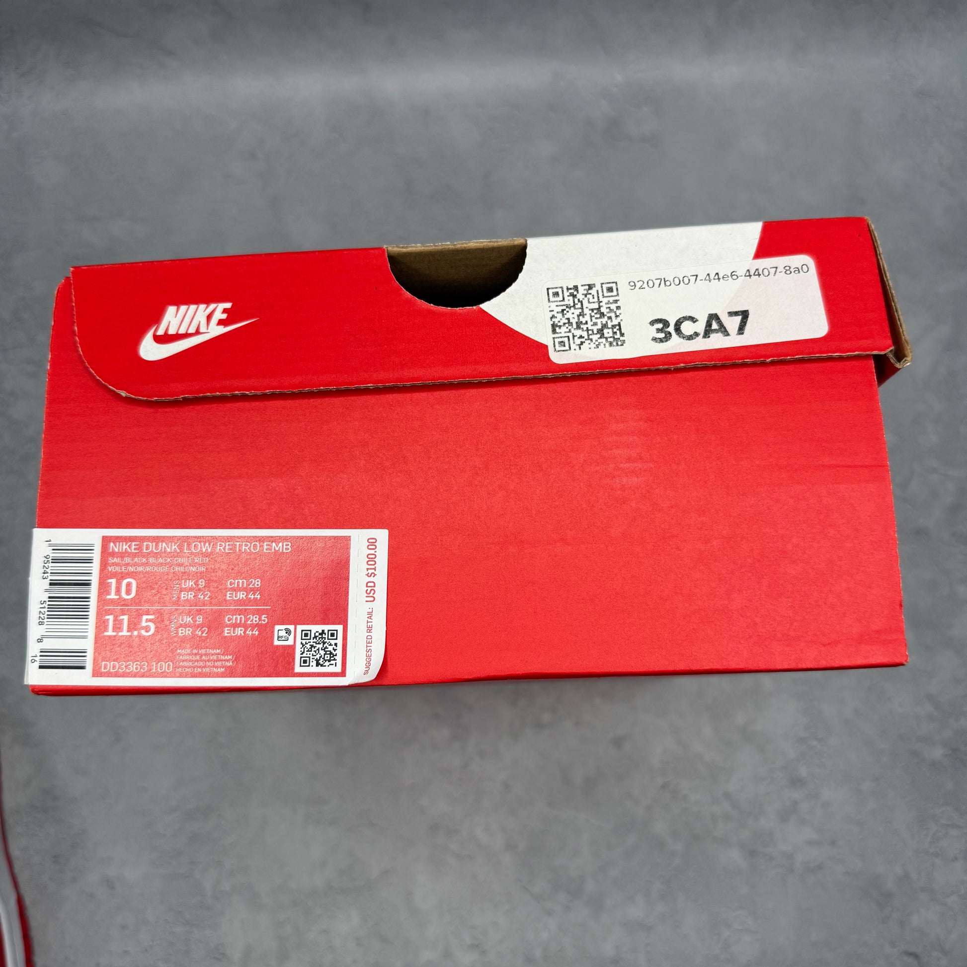 Nike Dunk Low EMB NBA 75th Anniversary Chicago