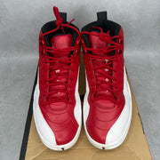 Jordan 12 Retro Gym Red *pre-owned* SIZE 10