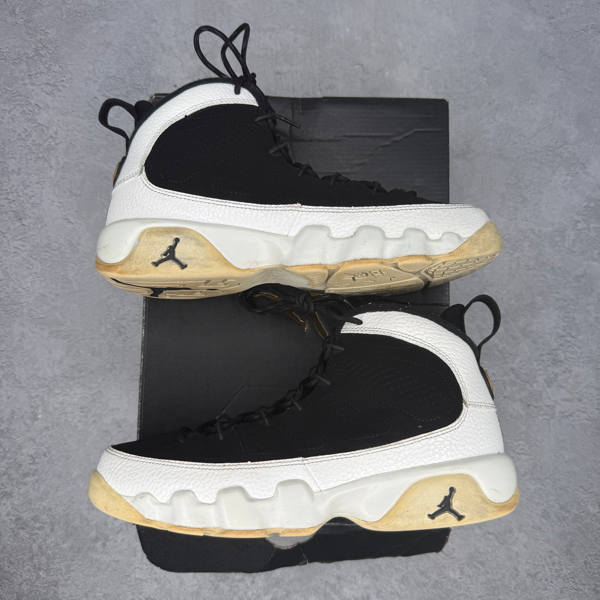 Jordan 9 Retro City of Flight (GS) *pre-owned* SIZE 6.5Y