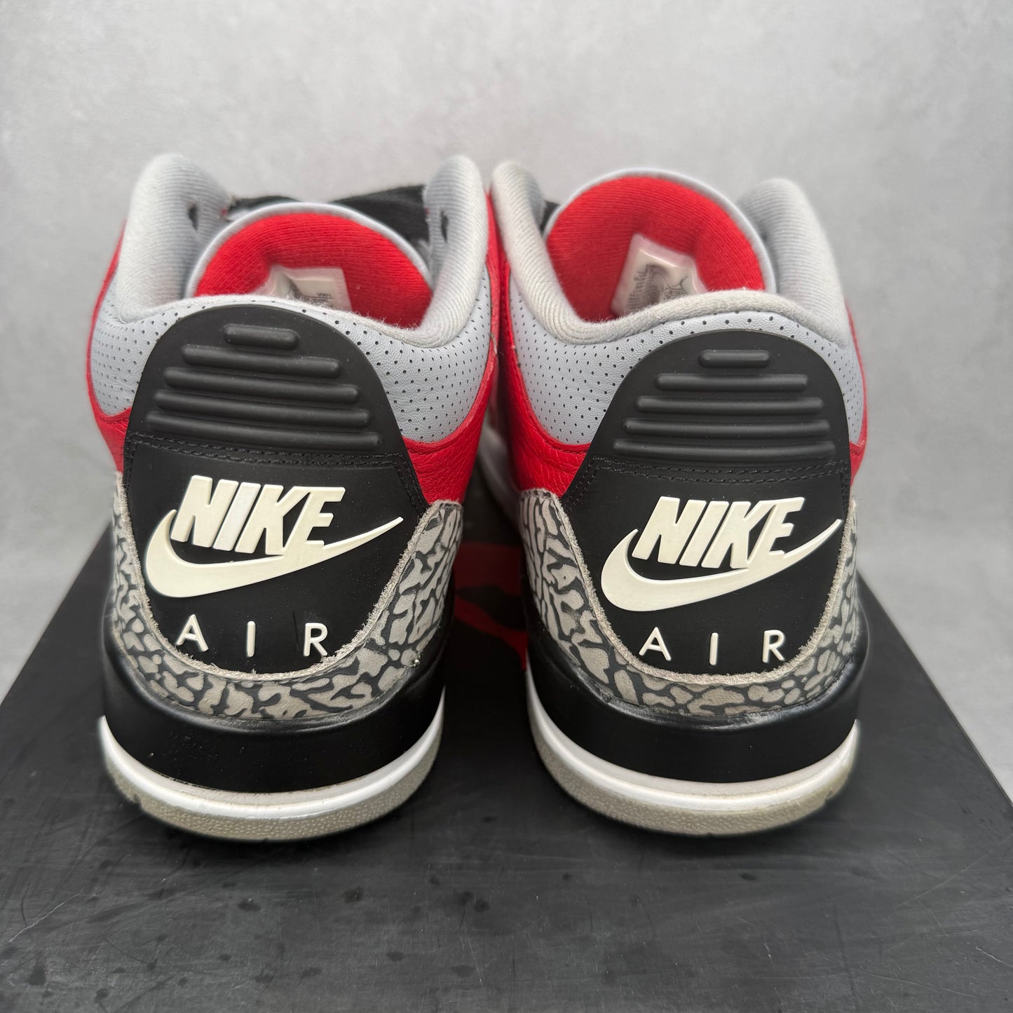 Jordan 3 Retro SE Unite *pre-owned* SIZE 11