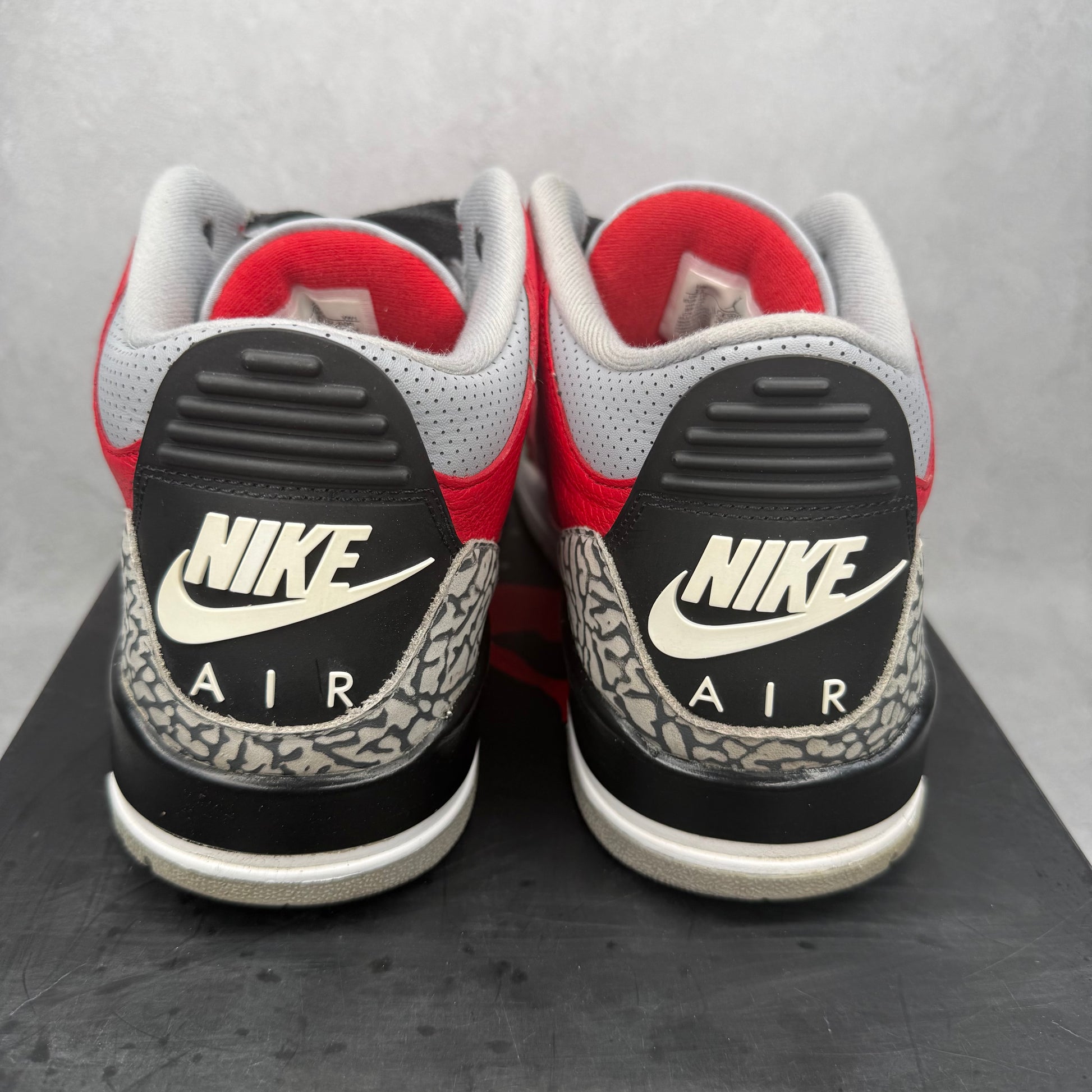 Jordan 3 Retro SE Unite *pre-owned* SIZE 11