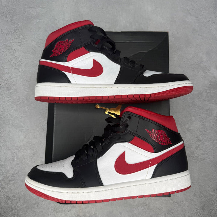 Jordan 1 Mid Gym Red Black White pre-owned size 9.5 - Kicks Collective PA - Jordan - 554724-122 - Men's Shoes - 9.5M/11W - Pre-Owned