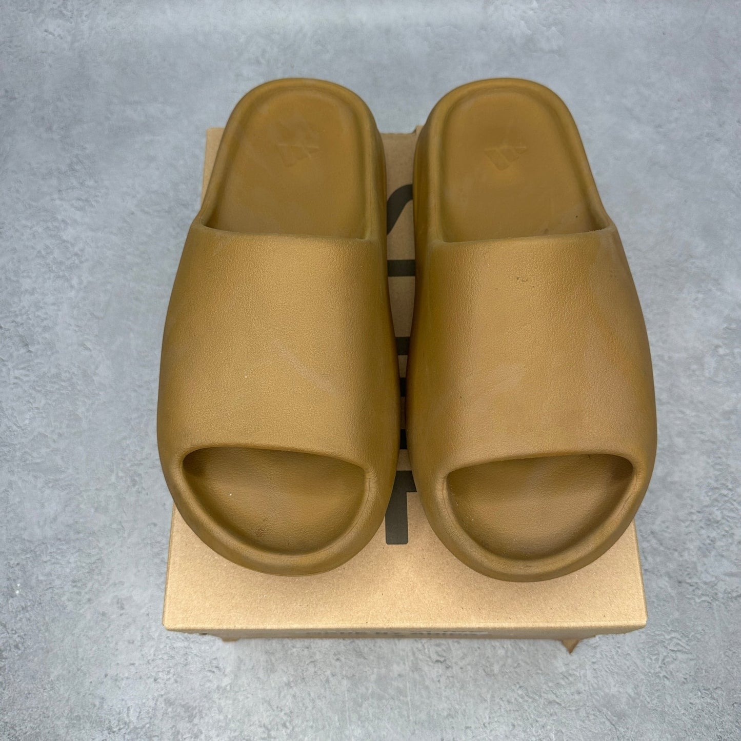adidas Yeezy Slide Ochre *pre - owned* SIZE 9 - Kicks Collective PA - adidas - GW1931 - Men's Shoes - 9M/10.5W - Pre - Owned