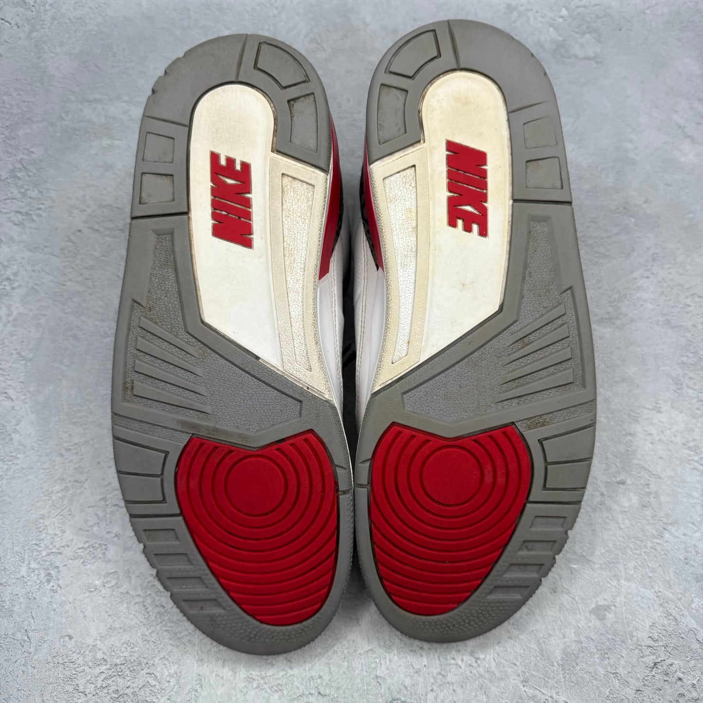 Jordan 3 Retro Fire Red (2022) *pre - owned* SIZE 10 - Kicks Collective PA - Jordan - DN3707-160 - Men's Shoes - 10M/11.5W - Pre - Owned - No Box