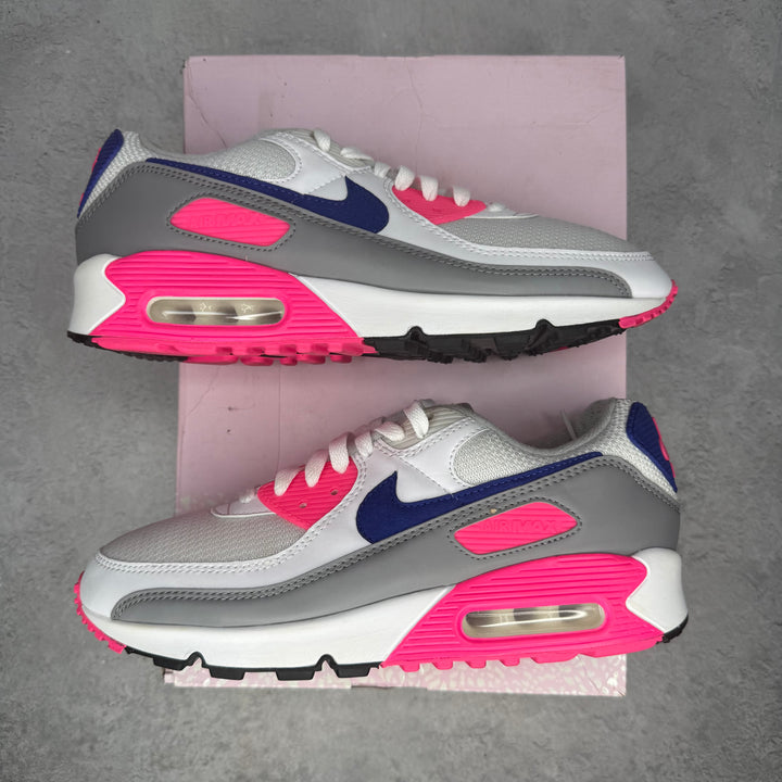 Nike Air Max 3 White Pink Blast (Women's) *pre-owned* SIZE 10.5W