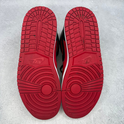 Jordan 1 Mid Reverse Bred (2021) *pre - owned* SIZE 10.5 - Kicks Collective PA - Jordan - 554724-660 - Men's Shoes - 10.5M/12W - Pre - Owned - No Box