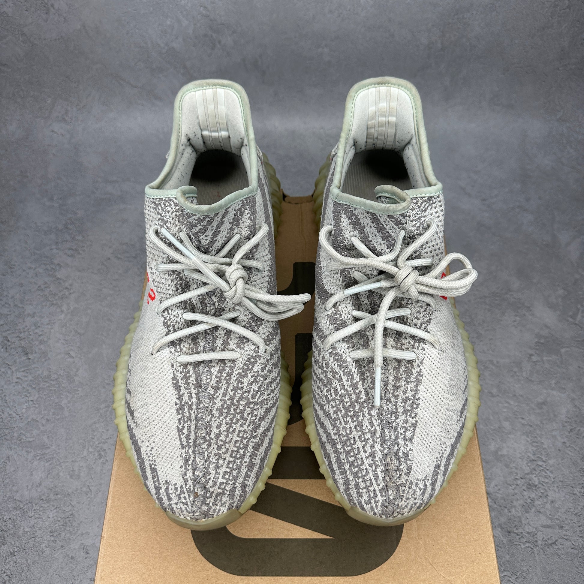 adidas Yeezy Boost 350 V2 Blue Tint *pre-owned* SIZE 11.5