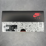 Jordan 4 Retro Fire Red (2020) *pre - owned* SIZE 8.5 - Kicks Collective PA - Jordan - DC7770-160 - Men's Shoes - 8.5M/10W - Pre - Owned - Original Box (Damaged)