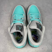 Jordan 1 Low SE Polaroid (Women's) *pre-owned* SIZE 10