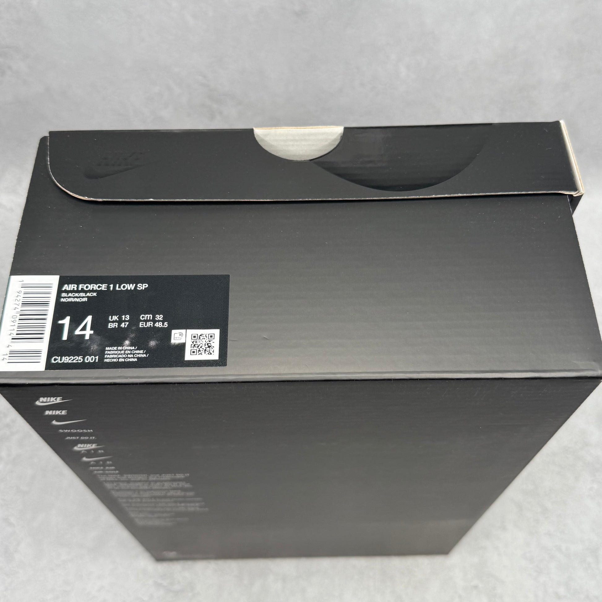 Nike Air Force 1 Low Supreme Black